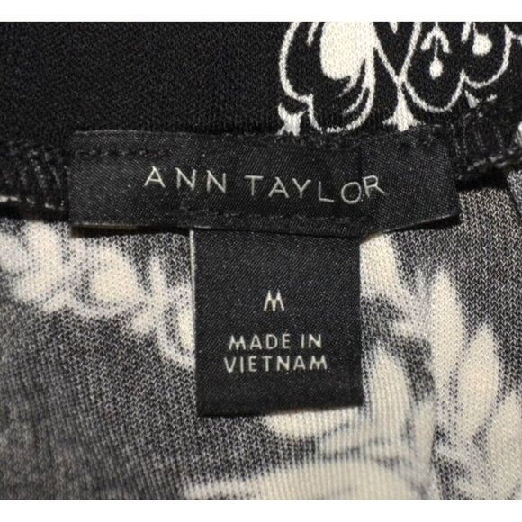 Ann Taylor Ladies M Black Floral Boat Neck Blouse Top Balloon Sleeve Career - Picture 7 of 9